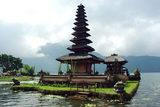 indonesia-1578647_640