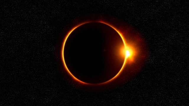 solar-eclipse-1482921_640