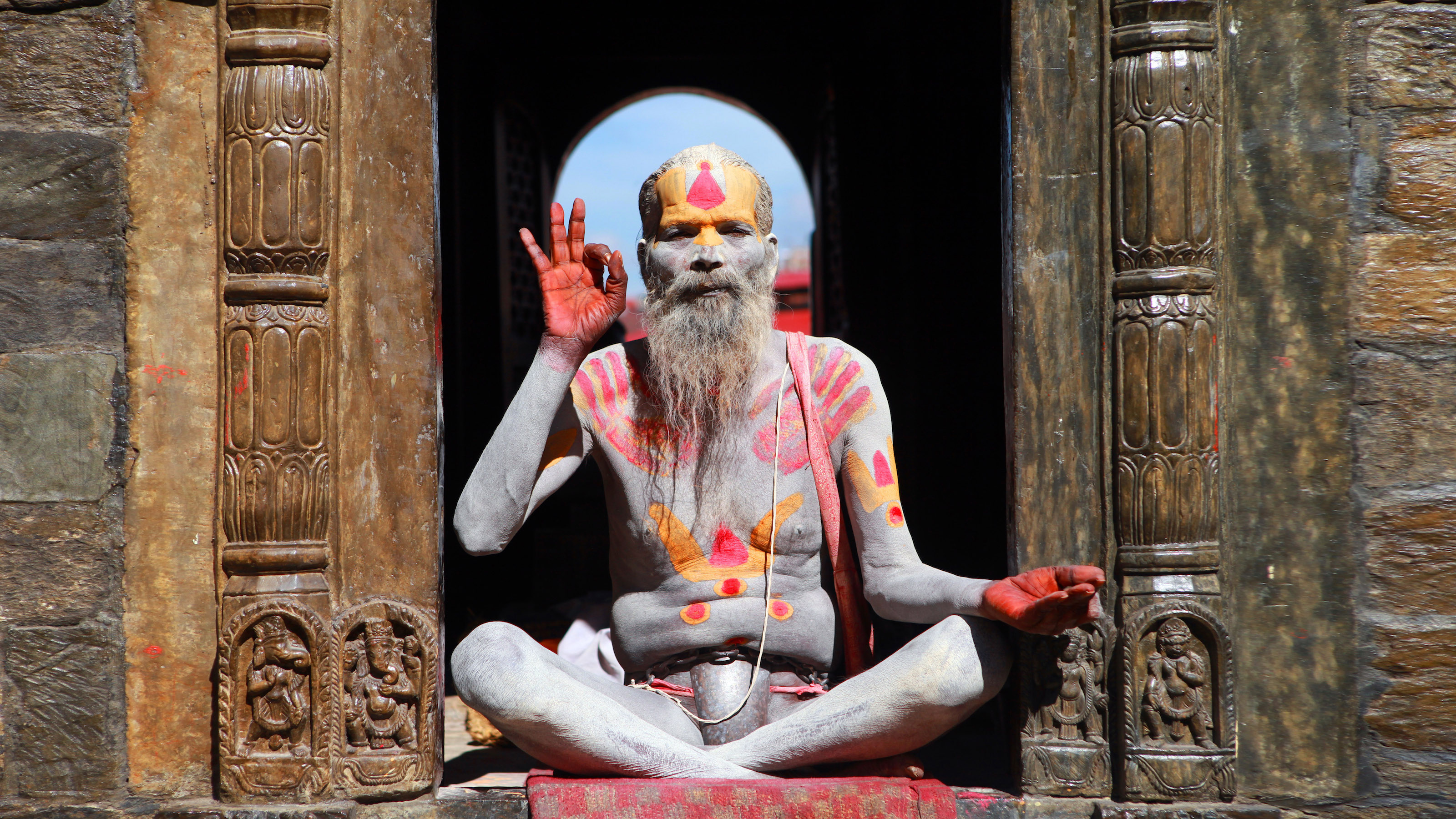 Copia-di-shaman-in-kathmandu-nepal