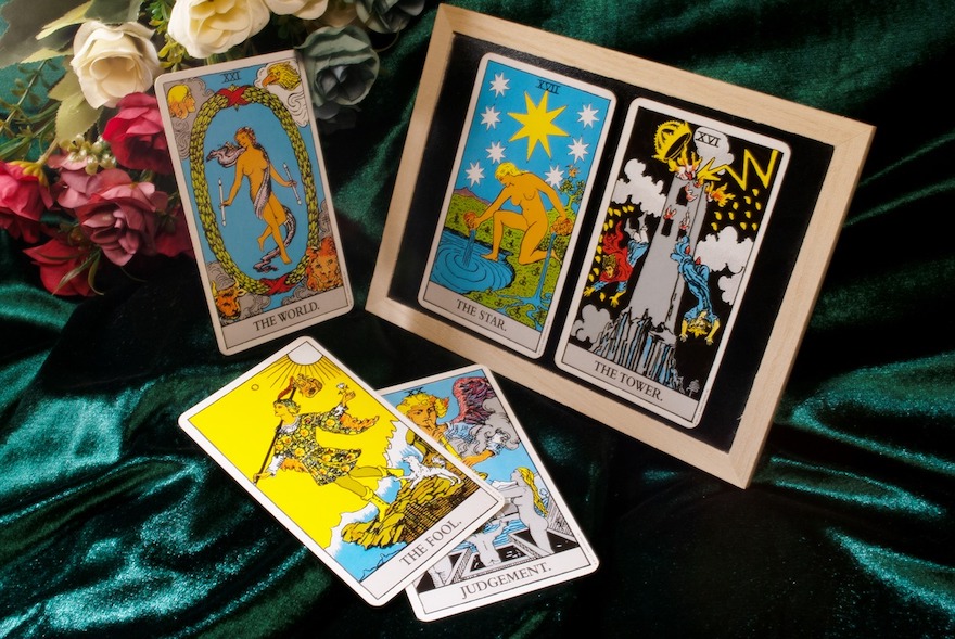 tarot-3691074_1280-1