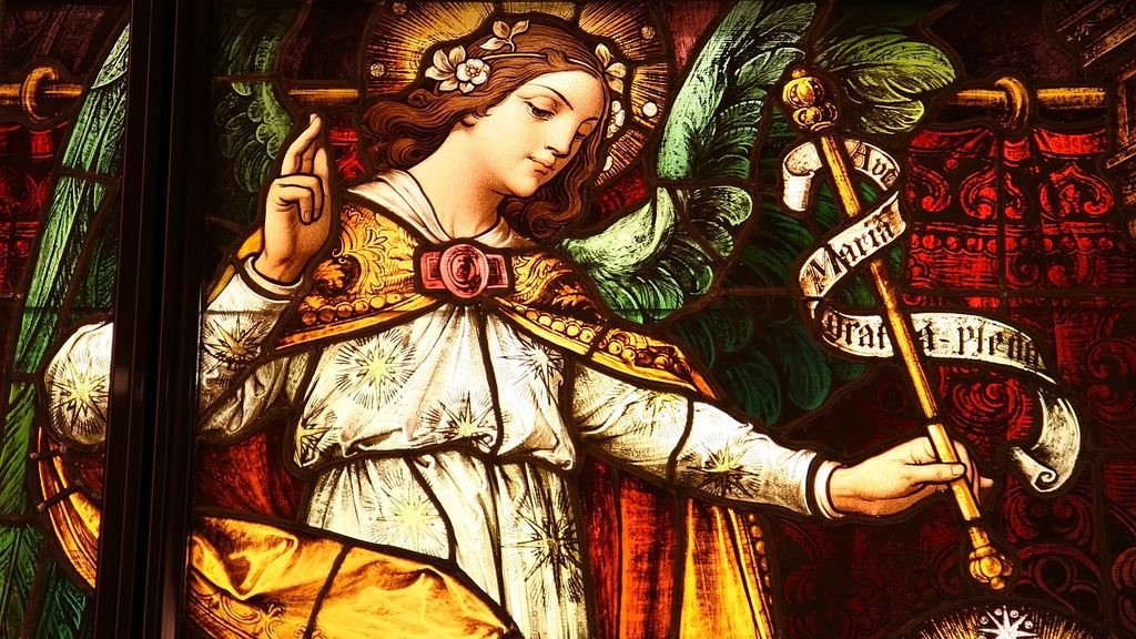 How to Recognize When Archangel Gabriel is Present